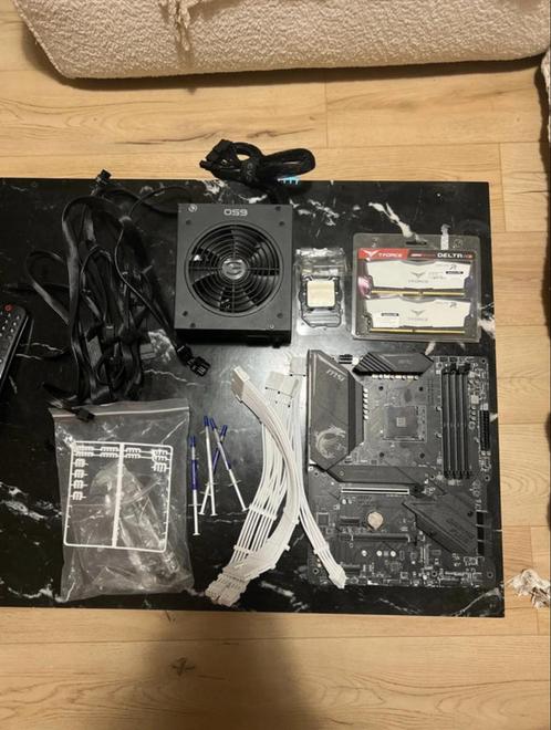 Bundle die klaar is voor games, Computers en Software, Processors, Zo goed als nieuw, 4-core, 6-core, 8-core, 10-core, 12-core