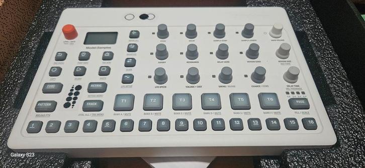 Elektron Model Samples, Muziek en Instrumenten, Synthesizers, Zo goed als nieuw, Ophalen of Verzenden