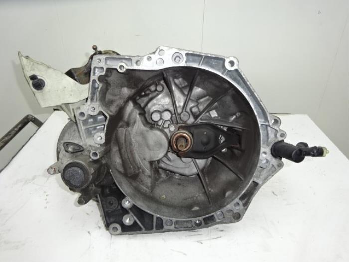 Boîte de vitesse d'un Peugeot 207, Autos : Pièces & Accessoires, Transmission & Accessoires, Peugeot, Utilisé, 3 mois de garantie