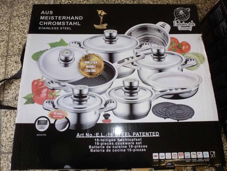 AMC potbatterij - nieuwstaat - 16 stuks, Huis en Inrichting, Keuken | Potten en Pannen, Nieuw, Pannenset, Inox, Inductieplaat