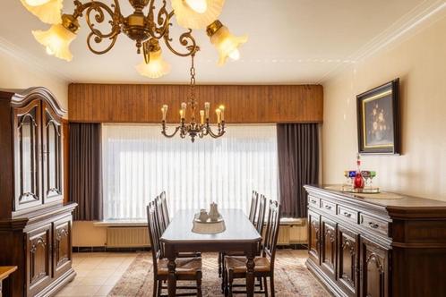 Volledige eetkamer in eik, Huis en Inrichting, Complete eetkamers, Zo goed als nieuw, 4 tot 6 stoelen, Ophalen