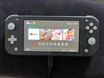 Nintendo Switch Lite avec 3 jeux, Games en Spelcomputers, Ophalen, Zo goed als nieuw, Switch Original, Met games