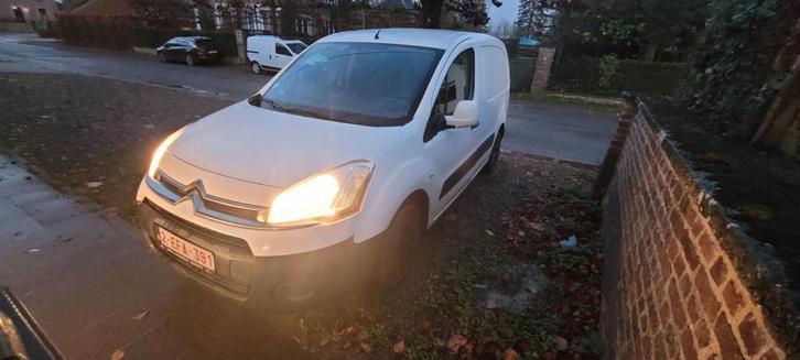 Citroen Berlingo euro 5 2012, Auto's, Bestelwagens en Lichte vracht, Particulier, ABS, Airbags, Airconditioning, Centrale vergrendeling