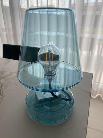 Tafellamp beschikbaar voor biedingen