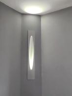 Design wand spot, Enlèvement, Utilisé, Métal, Metaal grijs