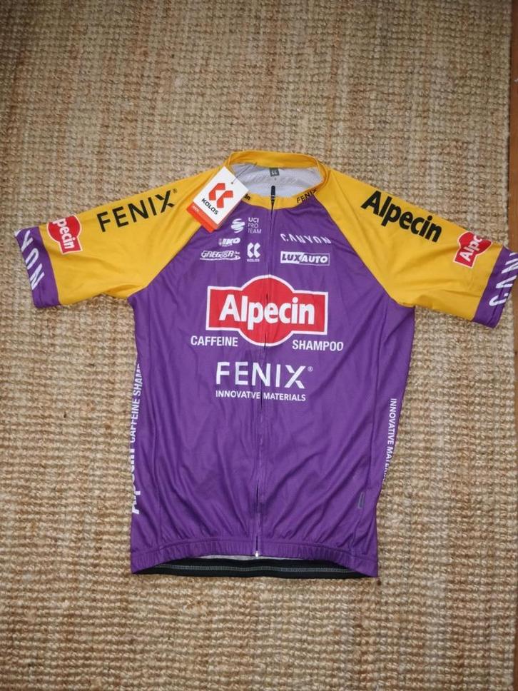 Limited Edition 2021 Tour de France Merci Poupou, Fietsen en Brommers, Fietsaccessoires | Fietskleding, Nieuw, Heren, Bovenkleding