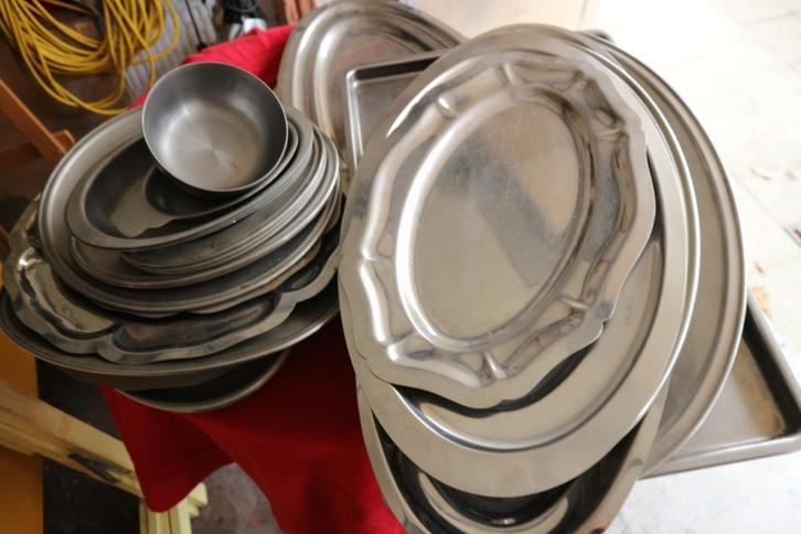 lot de plats en inox, Maison & Meubles, Cuisine | Vaisselle, Enlèvement ou Envoi