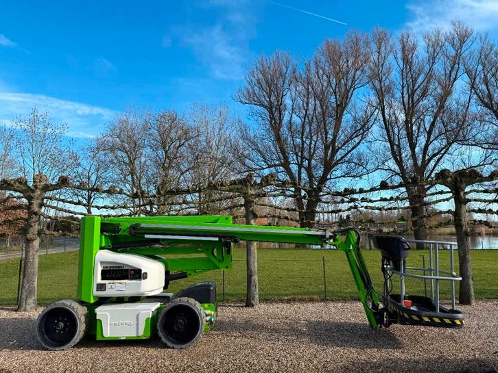 Niftylift HR 15 N D E Knikarm Hoogwerker (bj 2017), Articles professionnels, Machines & Construction | Ascenseurs, Échafaudages & Échelles