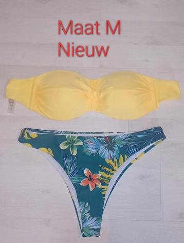 Bikini's  beschikbaar voor biedingen