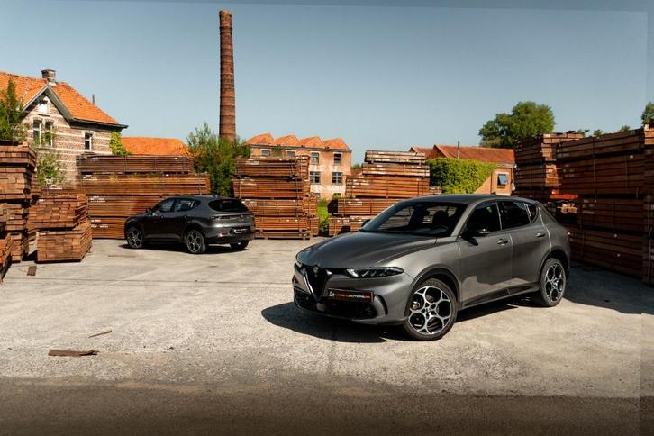 Alfa Romeo Tonale 1.5T Hybrid | Sprint | Alfa historiek, Auto's, Alfa Romeo, Bedrijf, Te koop, Tonale, 360° camera, ABS, Achteruitrijcamera