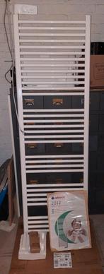 Radiateur porte-serviettes 1000 W marque Atlantic état NEUF, Bricolage & Construction, Chauffage & Radiateurs, Enlèvement, Neuf