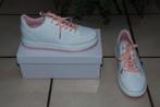 Prachtige witte en roze sneakers maat 38 NIEUW!, Wit, Nieuw, Ophalen of Verzenden, Sneakers