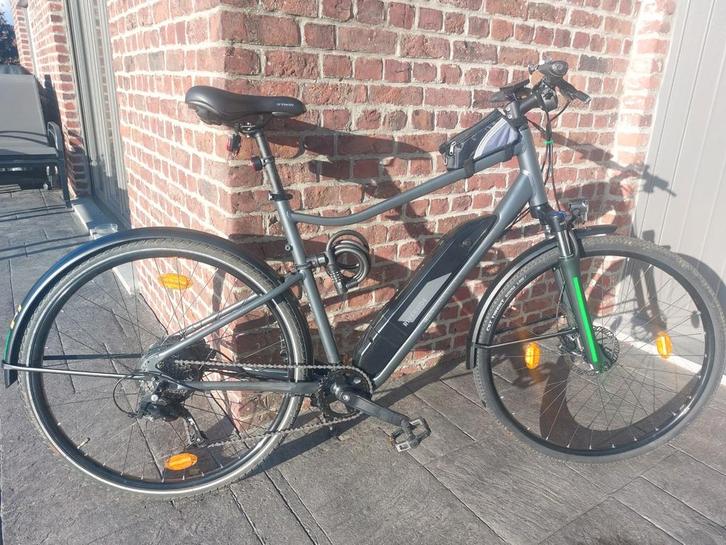 Elektrische fiets in perfecte staat 630 km, Fietsen en Brommers, Elektrische fietsen, Zo goed als nieuw, Ophalen