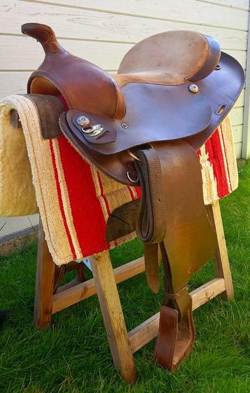 Western / cowboy zadel beschikbaar voor biedingen