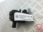vw passat b8 2017 2.0tdi extra waterpomp 5q0965567j, Auto-onderdelen, Gebruikt, Volkswagen