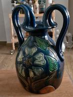 Vase en poterie flamande, Enlèvement