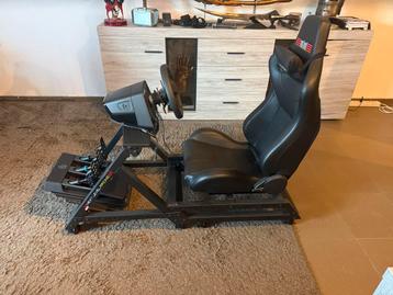 Logitech G PRO Racing Wheel - PlayStation and PC beschikbaar voor biedingen