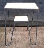 Tafel tafeltje vintage planten tafeltje decoratie, Ophalen of Verzenden