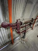 Antieke weegschaal, Ophalen