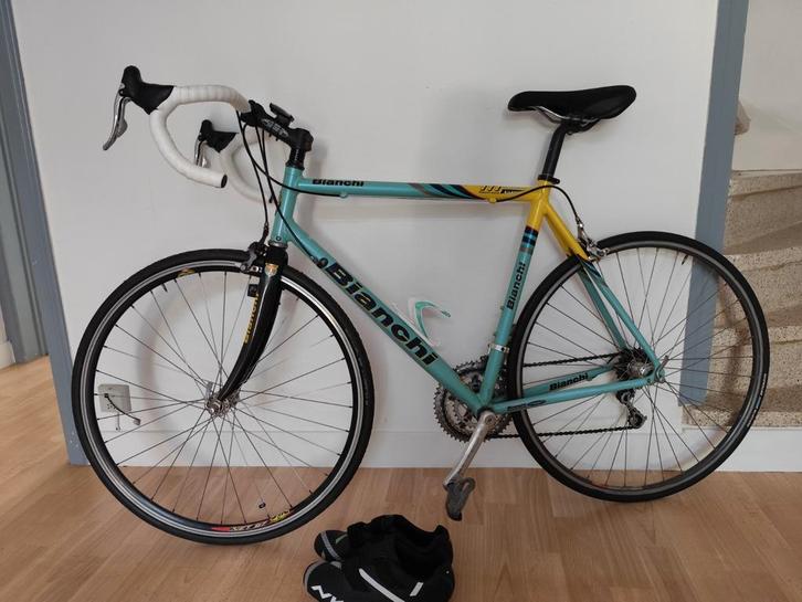 Vélo de course Bianchi 54  en très bon état pour p1,65  1,95, Vélos & Vélomoteurs, Vélos | Vélos de course, Enlèvement