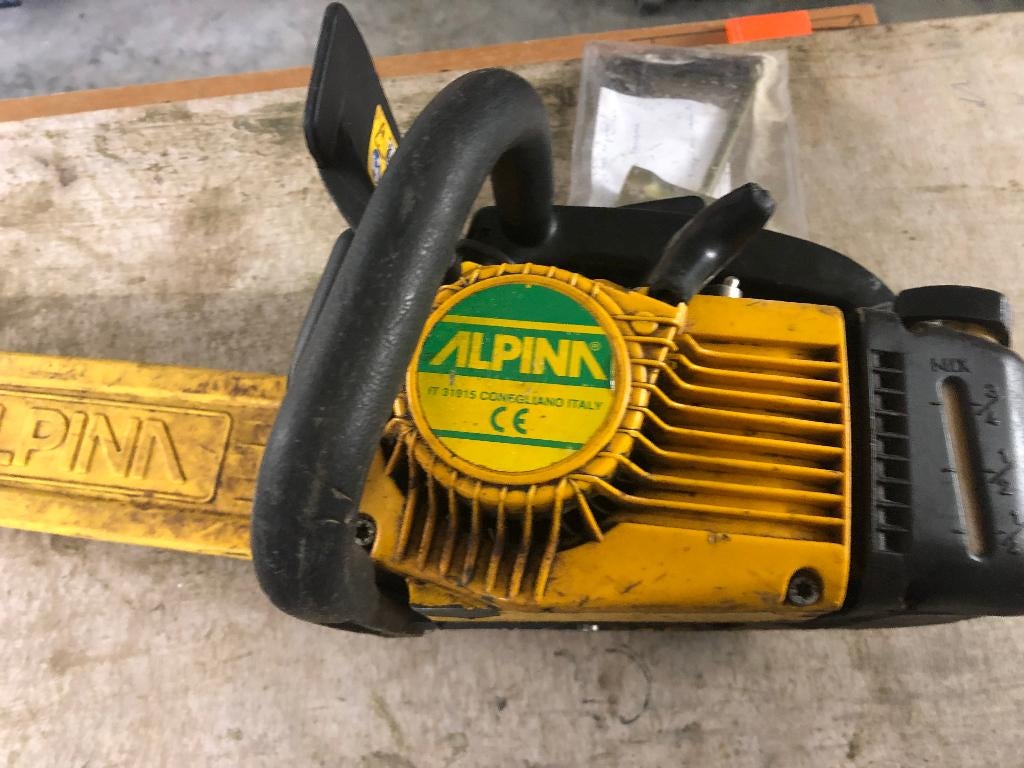 Tronçonneuse Elagueuse Alpina, type P34, Enlèvement, Utilisé, Tronçonneuse