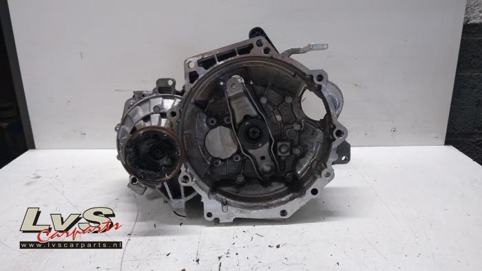 Versnellingsbak van een Volkswagen Golf Sportsvan, Auto-onderdelen, Transmissie en Toebehoren, Volkswagen, Gebruikt, 3 maanden garantie