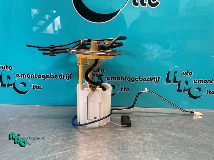 Pompe carburant électrique d'un Mercedes Sprinter (Sprinter, Autos : Pièces & Accessoires, Systèmes à carburant, Mercedes-Benz