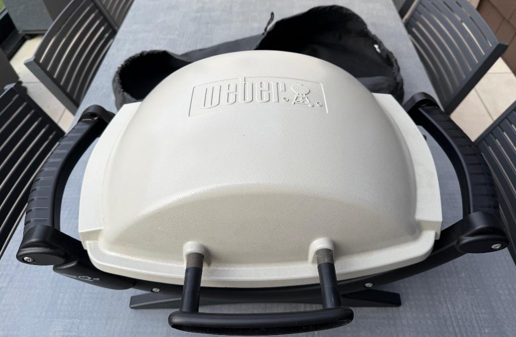WEBER Q140 2200W ELEKTRISCHE BAEBECUE, Jardin & Terrasse, Barbecues électriques, Enlèvement, Comme neuf, Weber