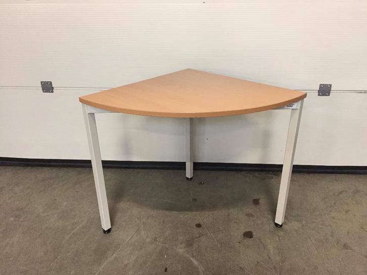 (111) Moderne hoektafel zeer praktisch, Huis en Inrichting, Tafels | Bijzettafels, Zo goed als nieuw, Ophalen