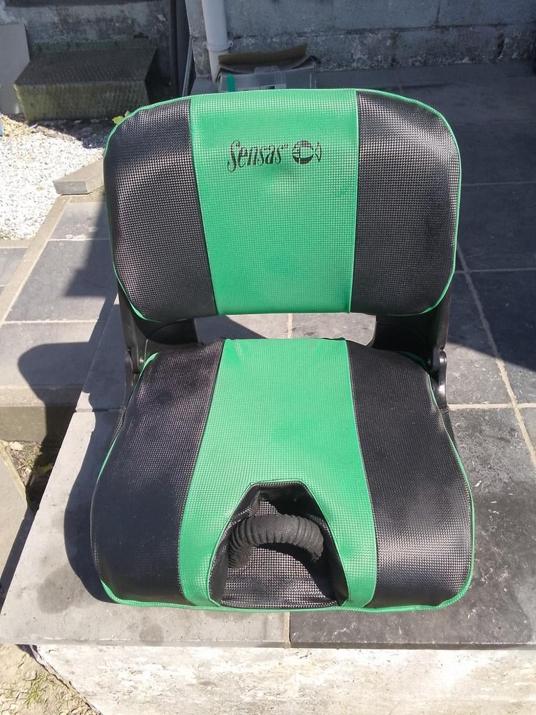 Siège tournant sensas, Sports nautiques & Bateaux, Pêche à la ligne | Poissons blancs, Enlèvement