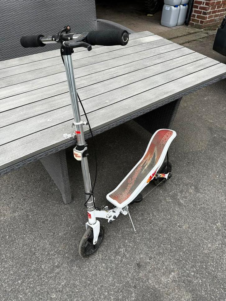Space scooter, Fietsen en Brommers, Steps, Zo goed als nieuw, Ophalen