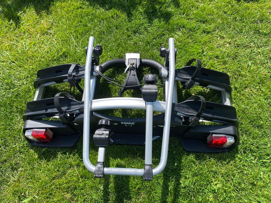 Fietsendrager Thule EuroWay 921, Auto diversen, Fietsendragers, Ophalen, 2 fietsen, Zo goed als nieuw, Trekhaakdrager