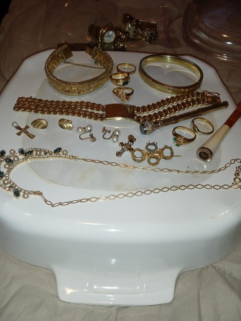 Sloop sieraden goud particulier verkoop, Handtassen en Accessoires, Kettinghangers, Verzenden, Goud, Goud