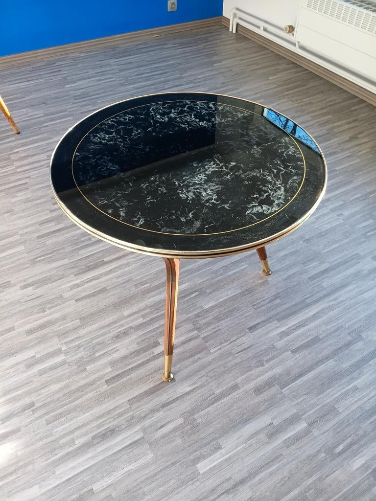 Vintage tafeltje, Ophalen