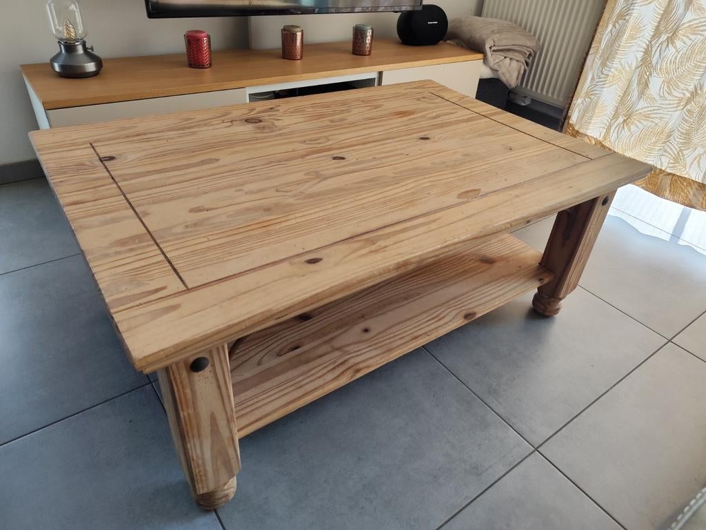 Table de salon, Enlèvement, Pin