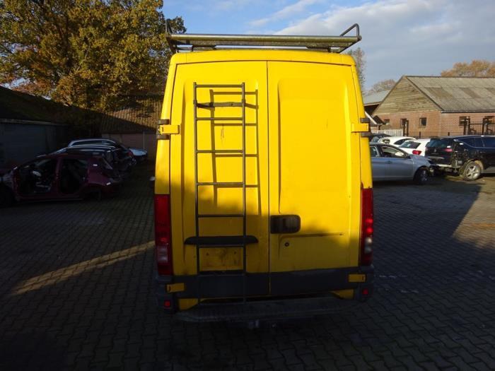 Achterdeur Bus-Bestelauto van een Iveco Daily, Auto-onderdelen, Carrosserie, Deur, Overige automerken, Gebruikt, 3 maanden garantie