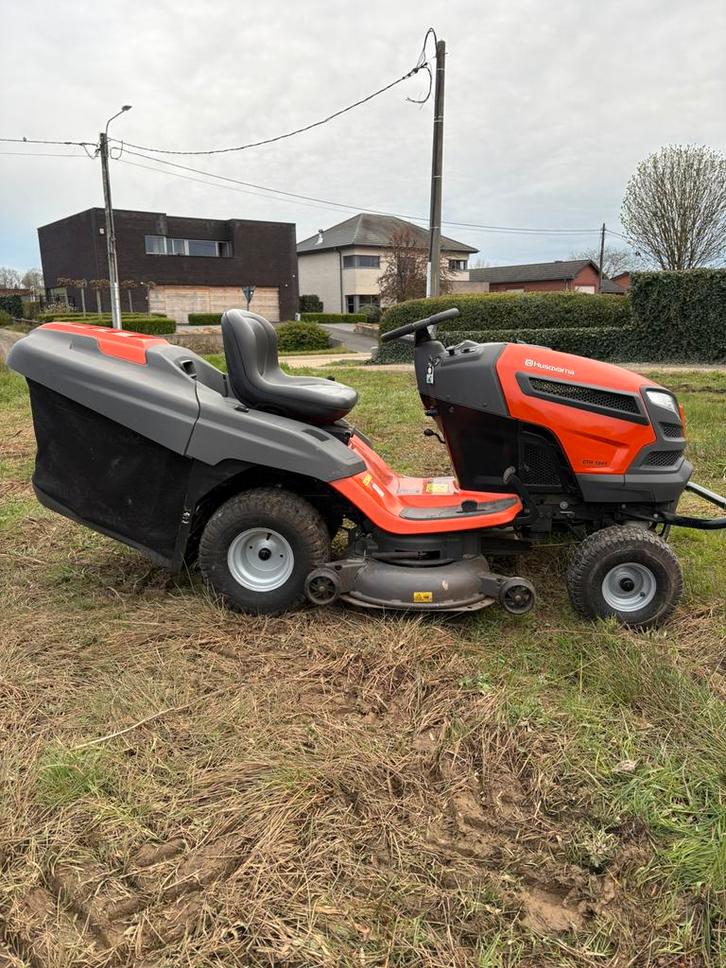 Husqvarna CTH 184T, Jardin & Terrasse, Tondeuses autoportées, Utilisé, 90 à 120 cm, Fonction de mulching, Bac de ramassage, Enlèvement