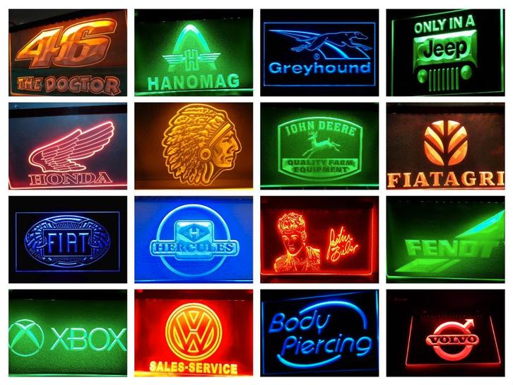 Éclairage de décoration publicitaire LED ACDC Hard Rock 3D, Collections, Marques & Objets publicitaires, Neuf, Table lumineuse ou lampe (néon)