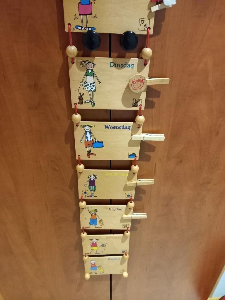 Janbibejan  Houten Weekplanner. Prijs 5 euro, Kinderen en Baby's, Ophalen, Gebruikt, Overige typen