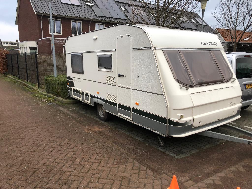 Chateau calista cruise 430, Caravans en Kamperen, Caravans, Particulier, tot en met 4, 1000 - 1250 kg, Treinzit, Chateau, Frans bed