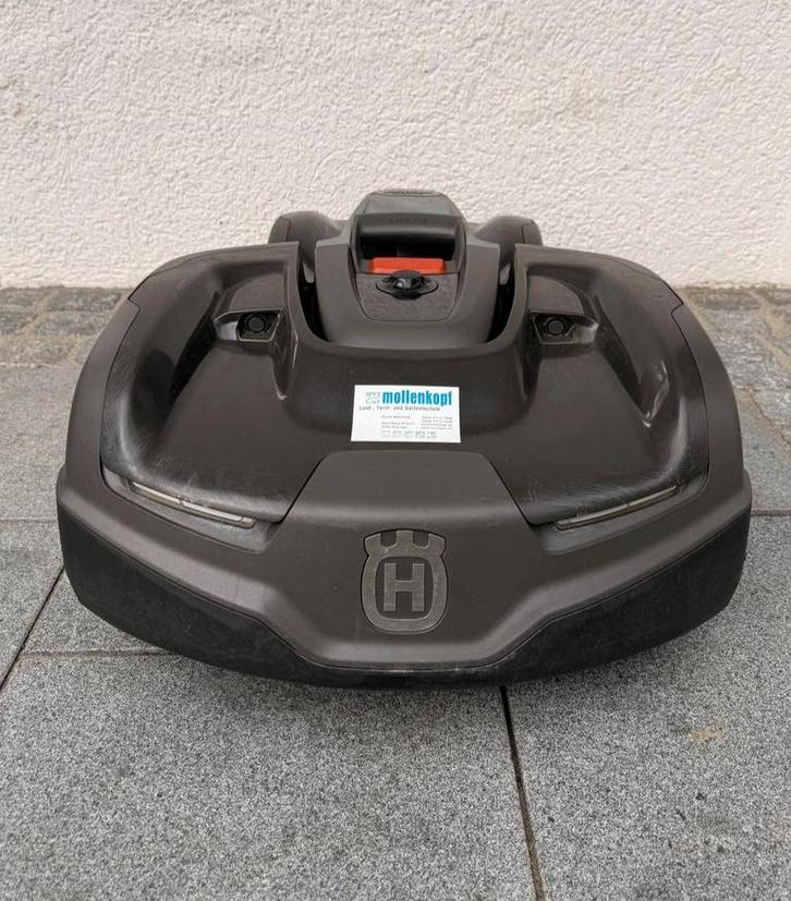 Husqvarna Automower 435X AWD, Tuin en Terras, Robotmaaiers, Gebruikt, Met regensensor, Bestuurbaar via app, Ophalen of Verzenden