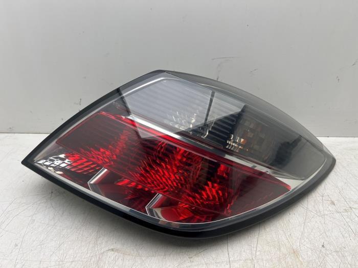 Achterlicht rechts van een Opel Astra, Gebruikt, -, -, Opel