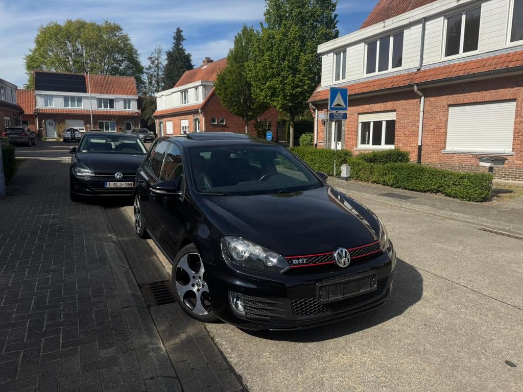 Volkswagen Golf 6 GTI toutes options, première main, Cuir, 155 kW, Entreprise, Carnet d'entretien