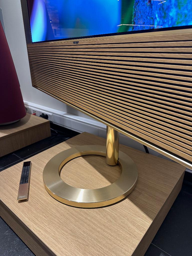 Bang & Olufsen Beovision Contour 48 Gold Tone - B&O, TV, Hi-fi & Vidéo, Info@bang-olufsen.dk, Comme neuf, Enlèvement, Bang & Olufsen Alle 1 / DK-7600 Struer / Denmark