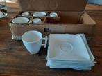 6 nieuwe Yong tassen 18cl met ondertas, Ophalen, Nieuw, Overige stijlen, Kop(pen) en/of Schotel(s)