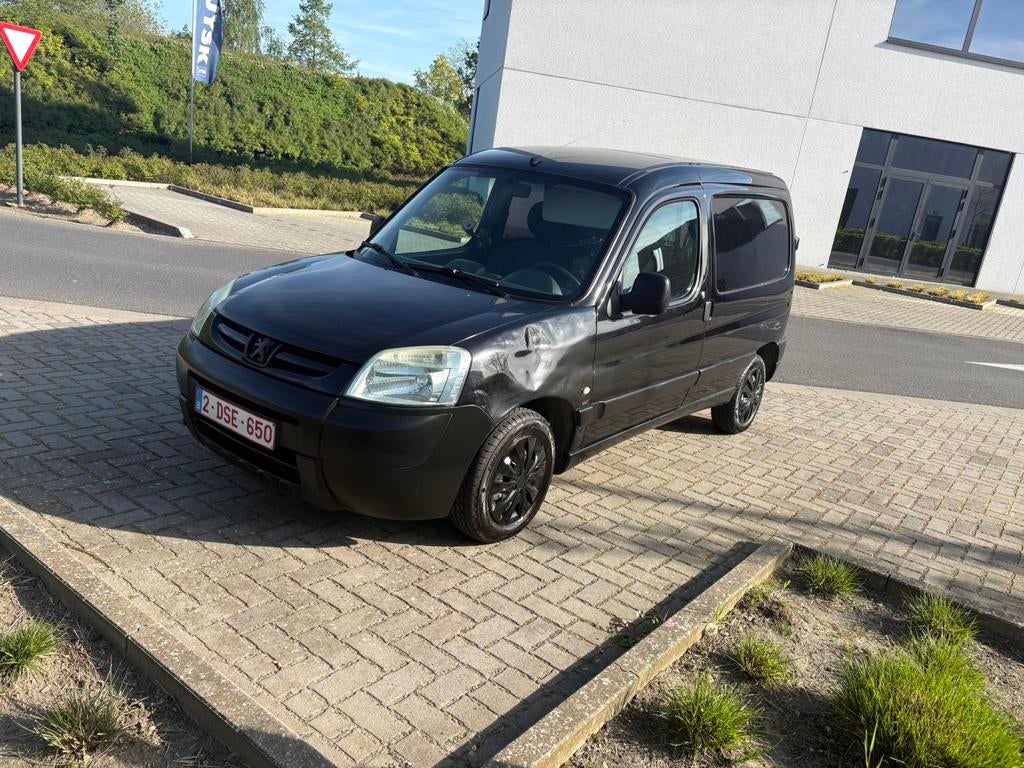 Peugeot Partner 2004 Diesel euro3, Voorwielaandrijving, Zwart, Particulier, 1996 cc