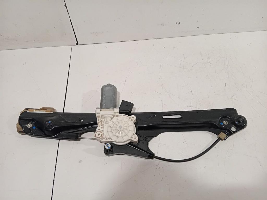 Raammechaniek elektrisch links achter BMW X3, Onderdelen@venauto.nl, Van der Ven Autorecycling B.V., Ettenseweg 76, 4706 PB Roosendaal, The Netherlands