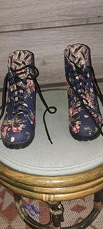 Bottine, Collections, Collections Autre, Enlèvement, Comme neuf