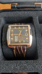 LIP CALENDRIER TV, Doré