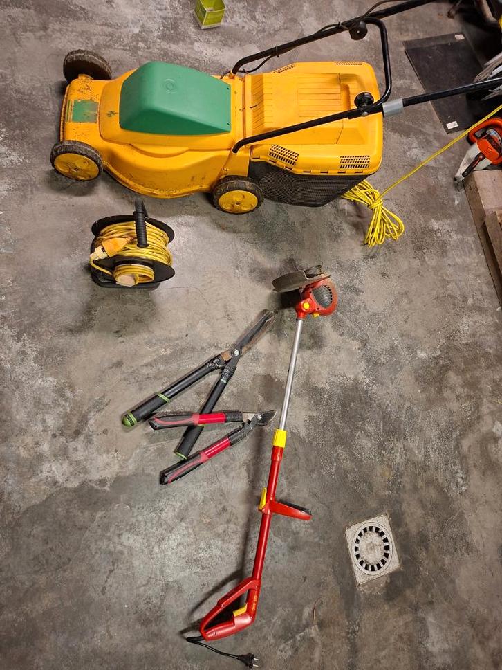 Tondeuse et coupe-bordure (électriques), Jardin & Terrasse, Tondeuses à gazon, Utilisé, Tondeuses à gazon électriques, 40 à 49 cm